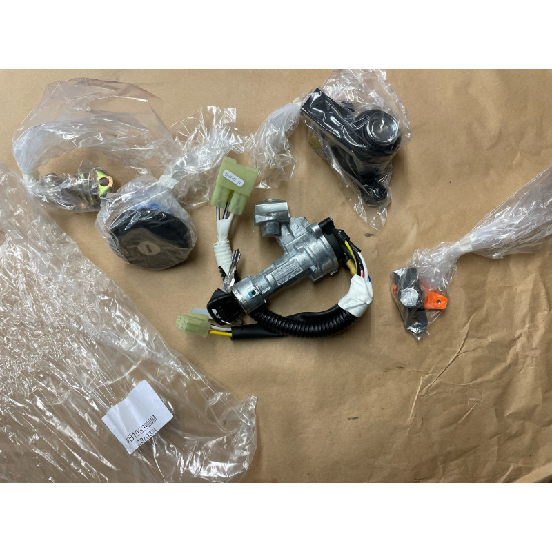 Rover 200/25 LOCK SET - RHD - CDL to VIN WD267263 - EXCEPT MGZR - CWB103390MMM